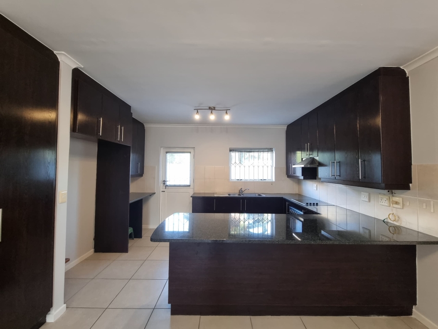 To Let 5 Bedroom Property for Rent in Century City Western Cape